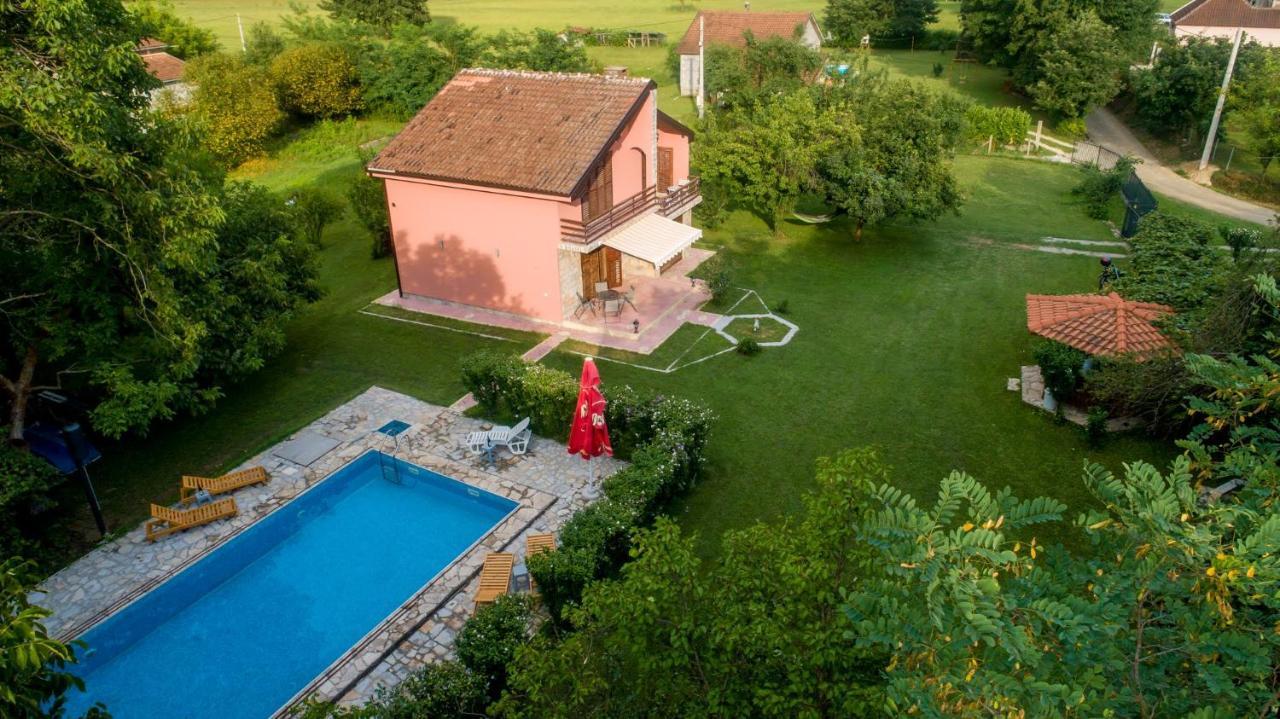 Vila Andrea Danilovgrad Exteriör bild